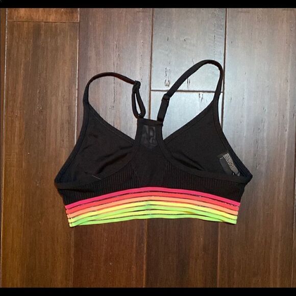 PINK Sports Bra   - Picture 1 of 3